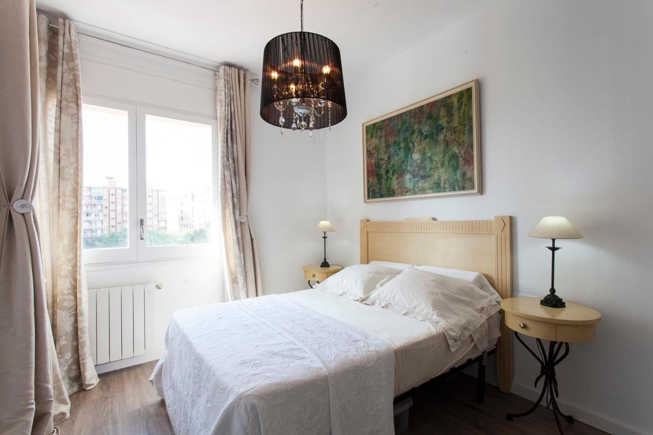 Cozy Apartment Near Fira Gran Via With Ac L'Hospitalet de Llobregat Buitenkant foto