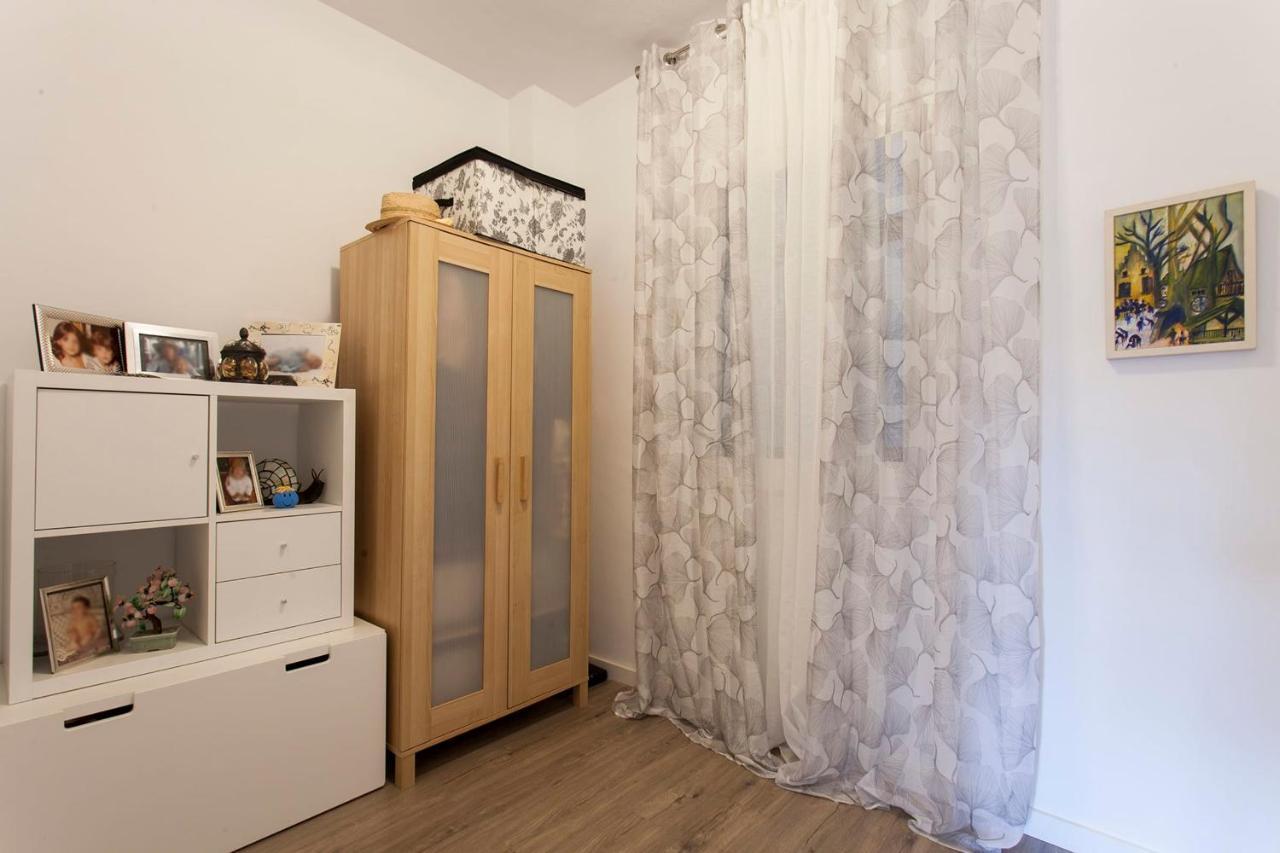 Cozy Apartment Near Fira Gran Via With Ac L'Hospitalet de Llobregat Buitenkant foto